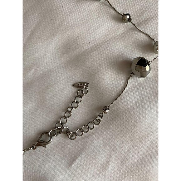 Beautiful long 60" long beaded necklace by VCLM - Picture 5 of 6